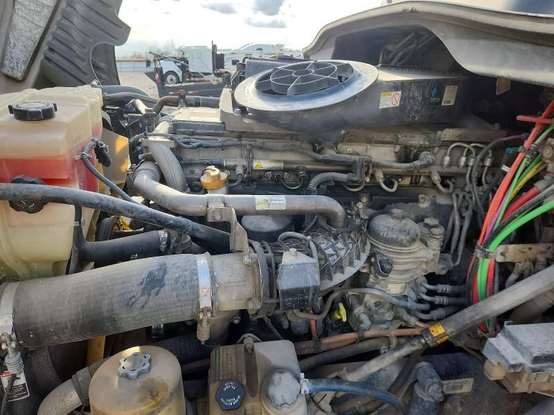 2018 Freightliner Cascadia 125