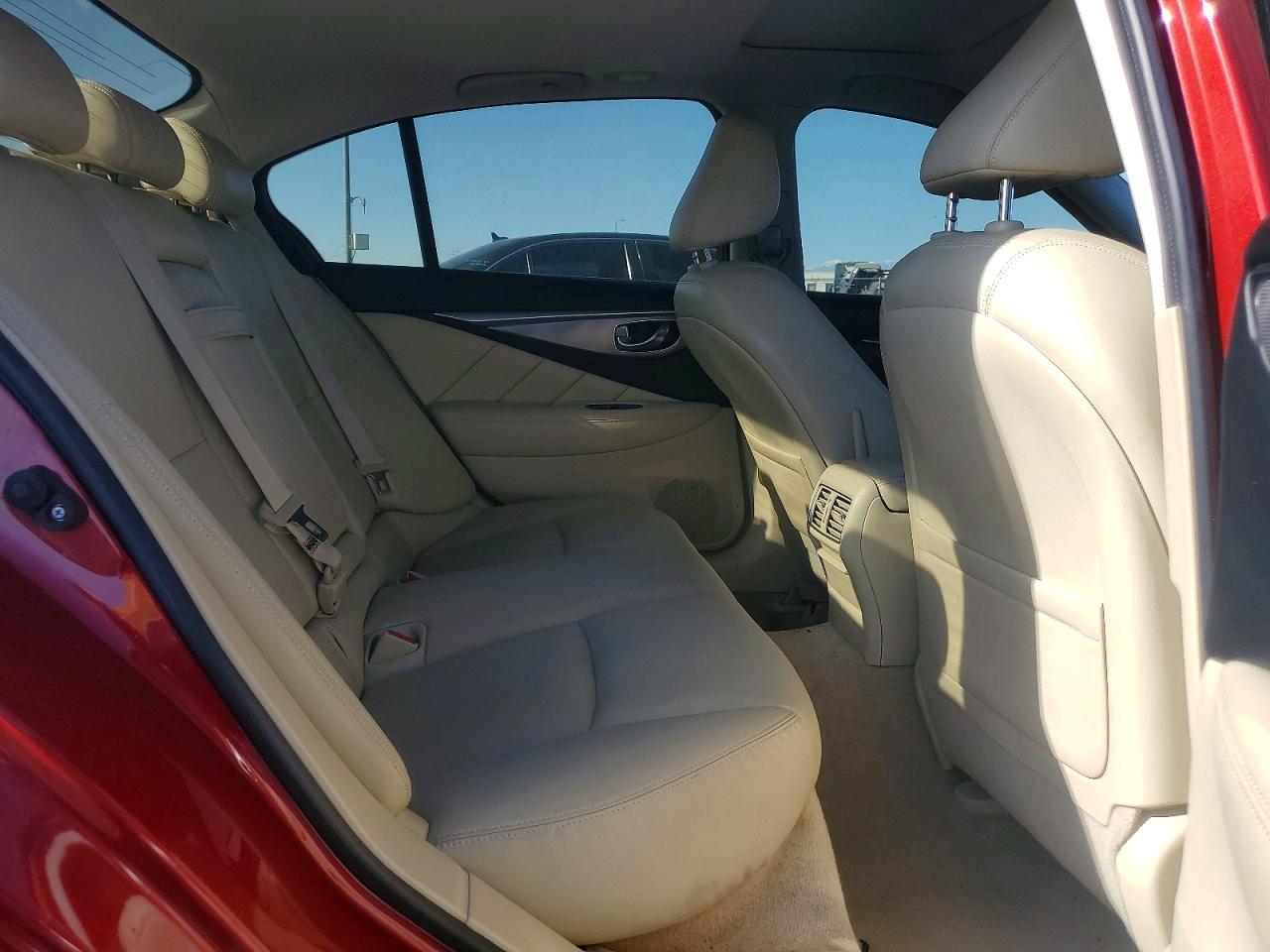 2015 Infinity Q50 Premium