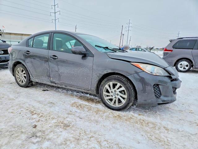 2013 Mazda 3 I