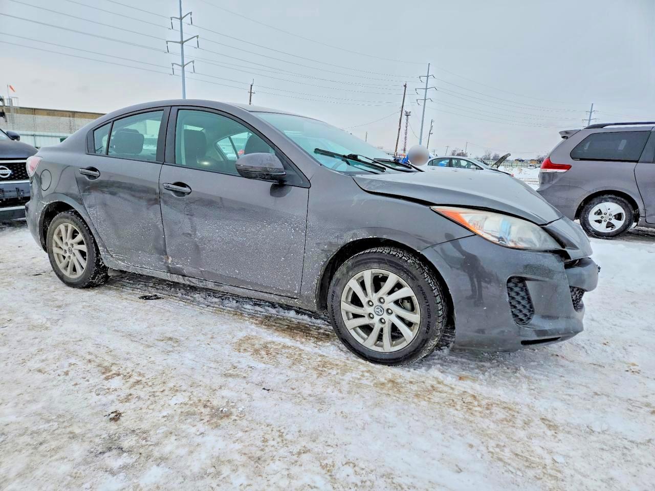 2013 Mazda 3 I