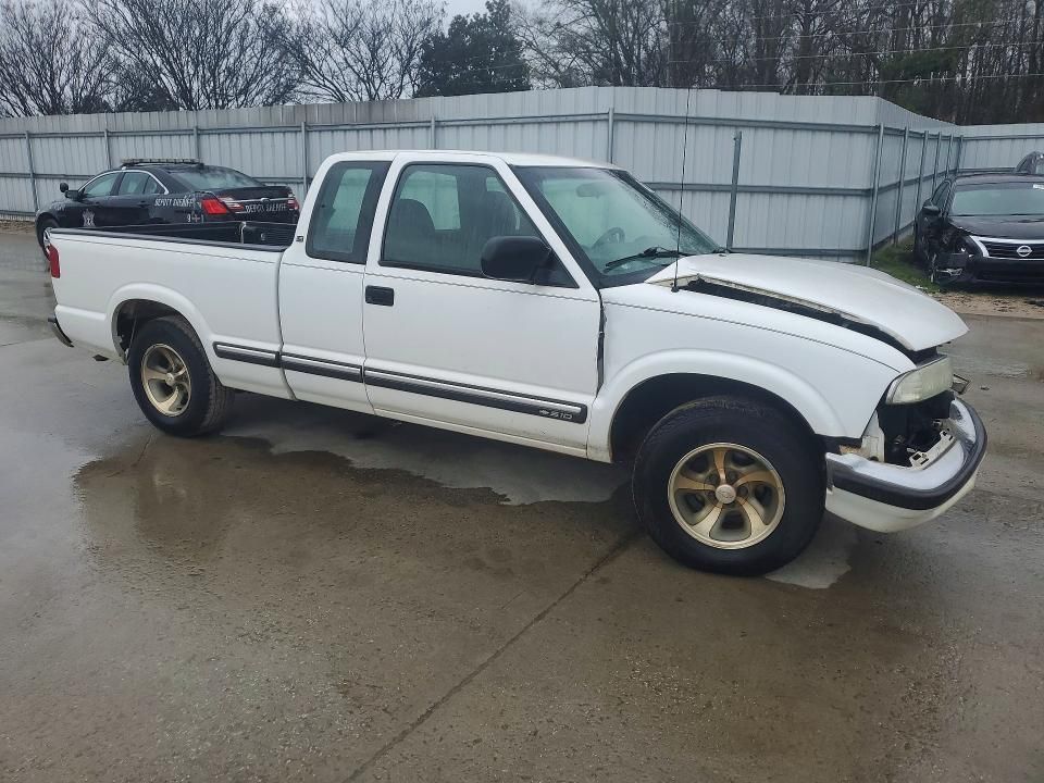 2003 Chevrolet S Truck S10