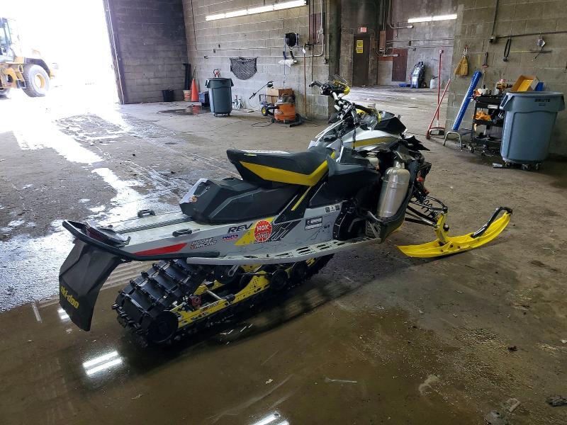 2018 Skidoo MXZX850