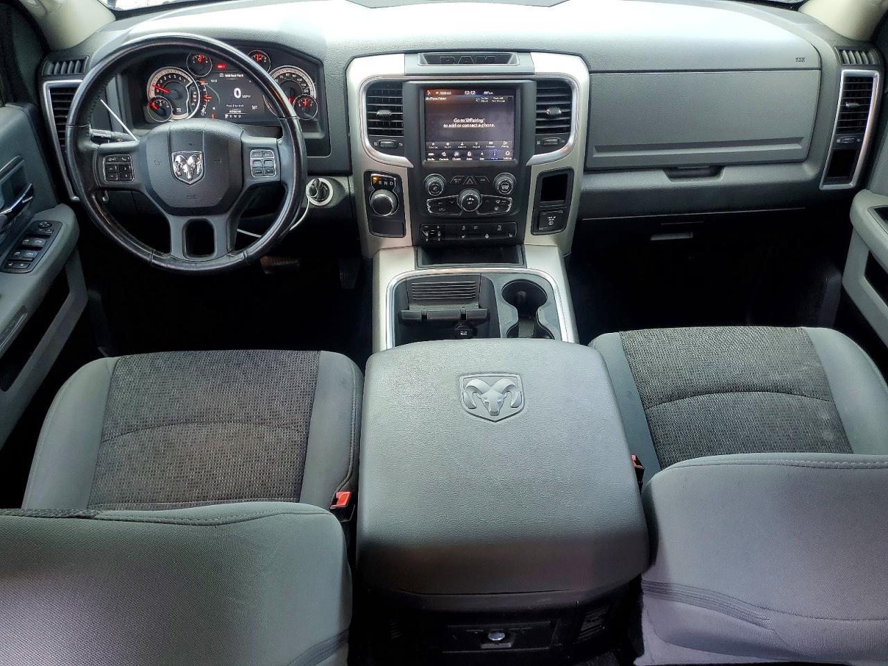 2020 Dodge RAM 1500 Classic SLT
