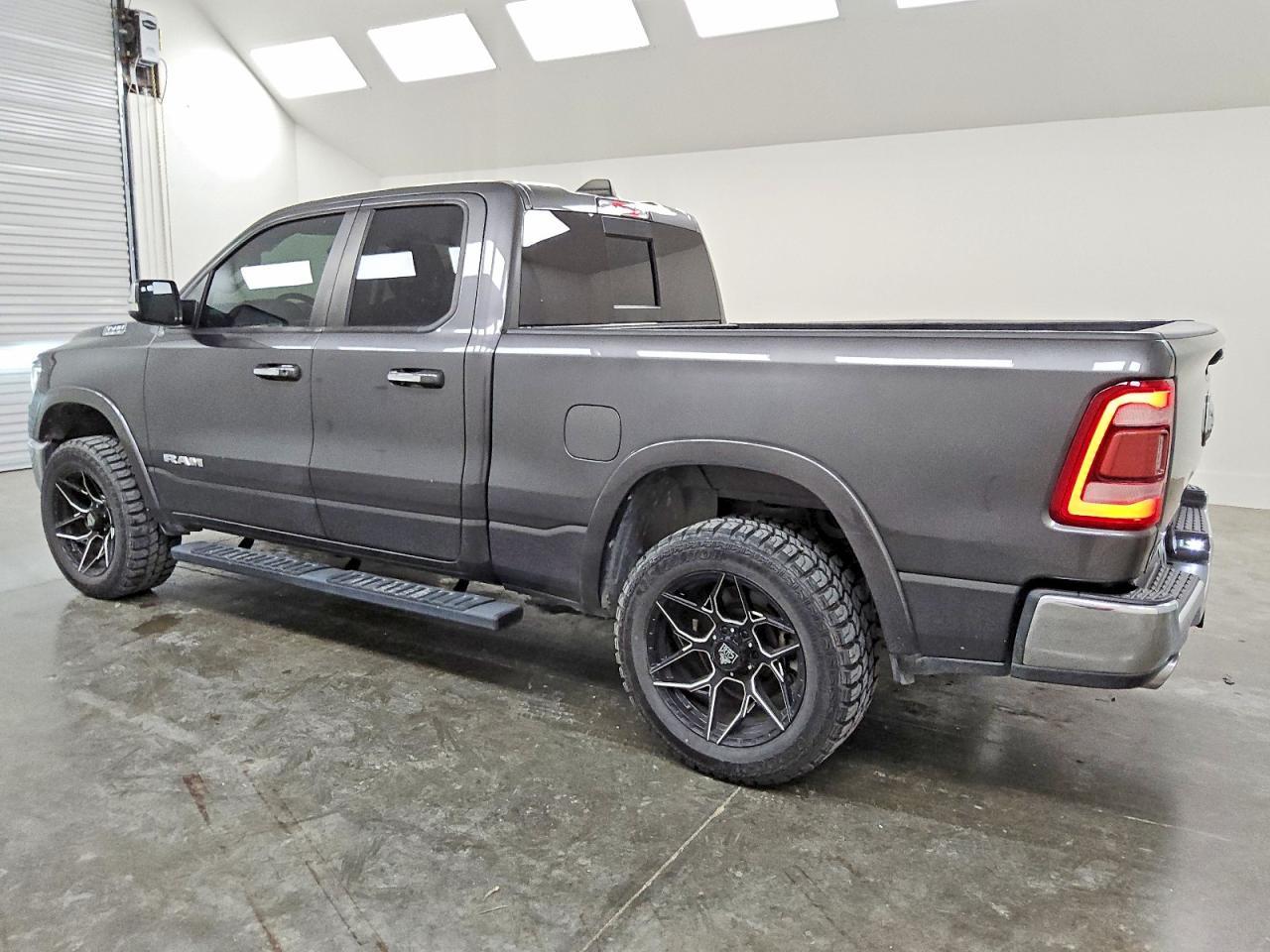 2020 Dodge 1500 Laramie