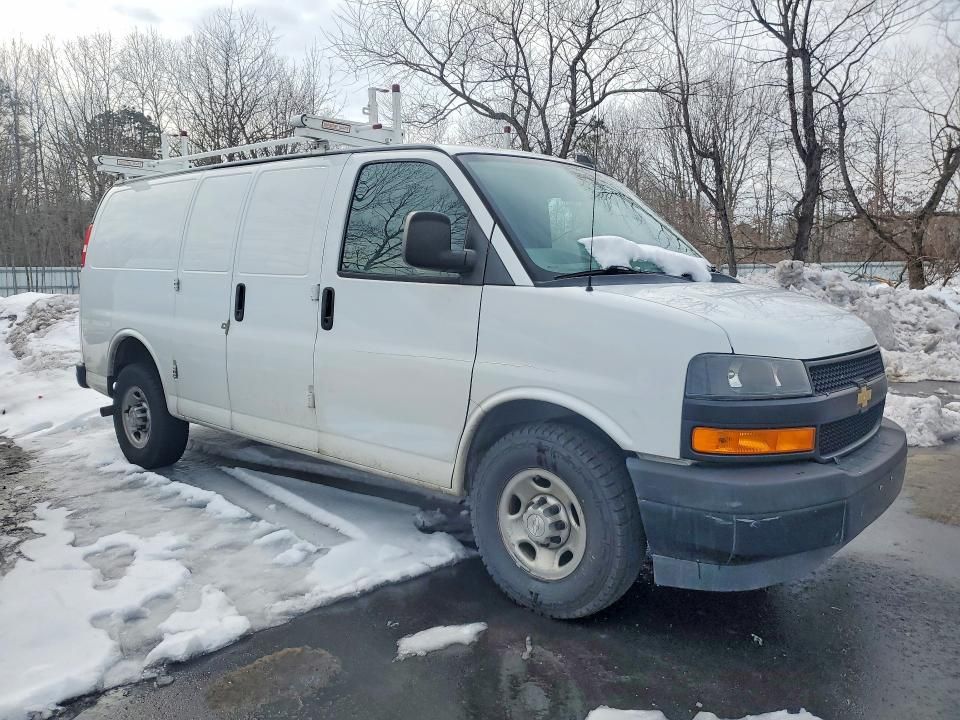 2018 Chevrolet Express G2500