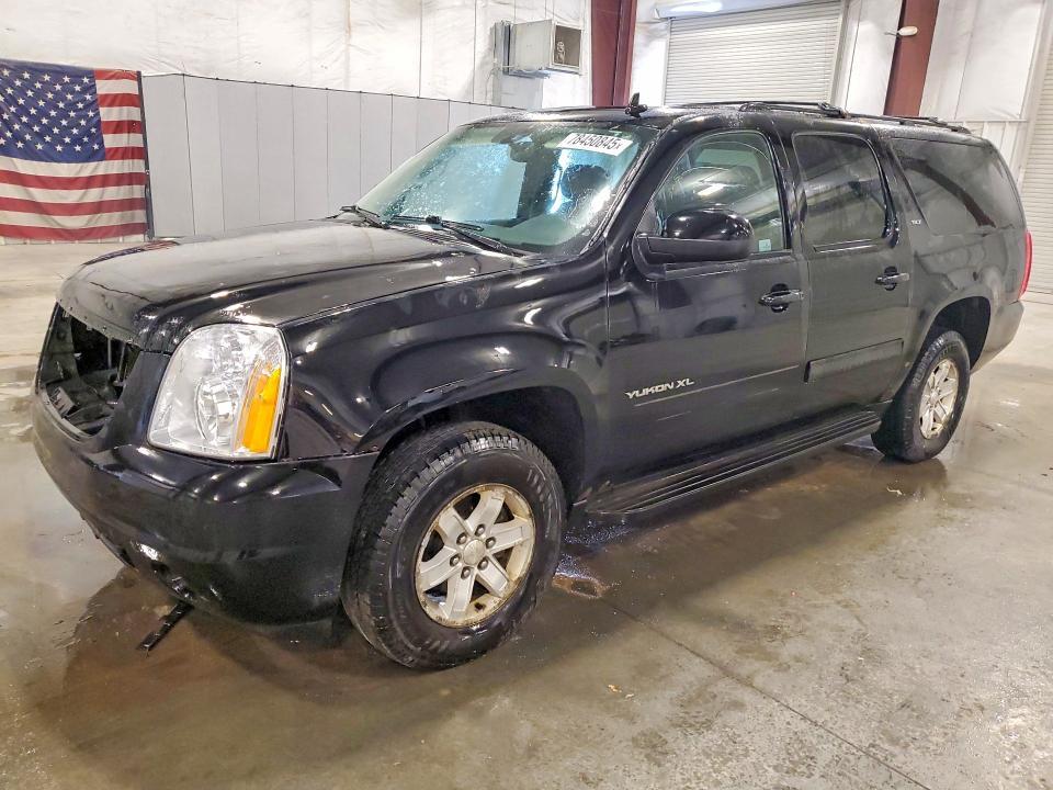 2011 GMC Yukon xl K1500 slt