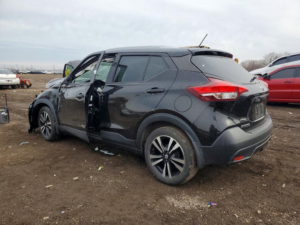 2018 Nissan Kicks sv