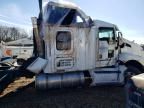 2013 Kenworth Unknown-Semi Truck