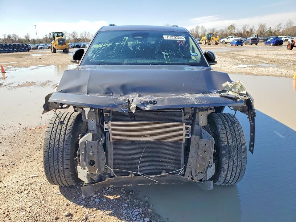 2022 Jeep Grand Cherokee l Laredo