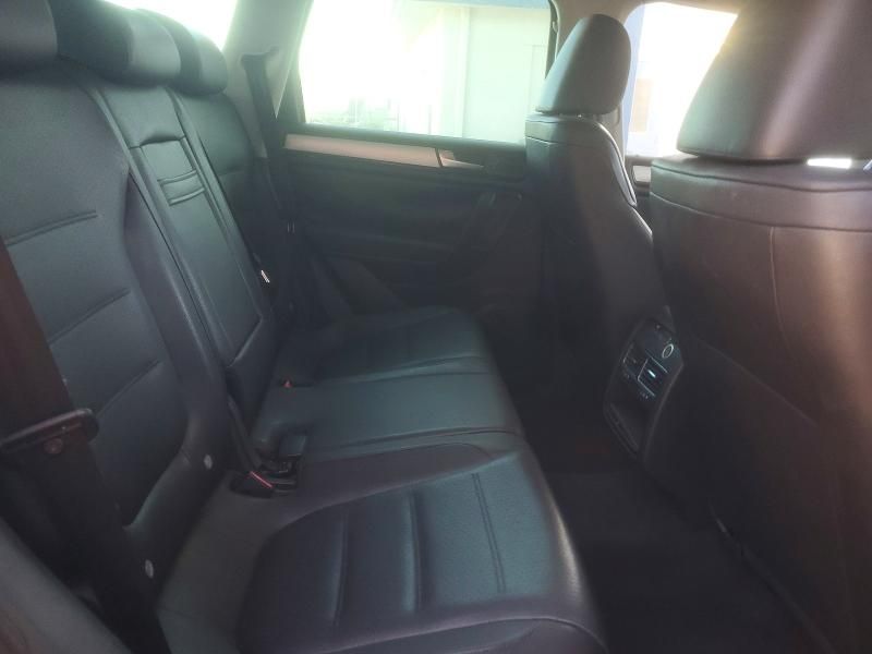 2012 Volkswagen Touareg