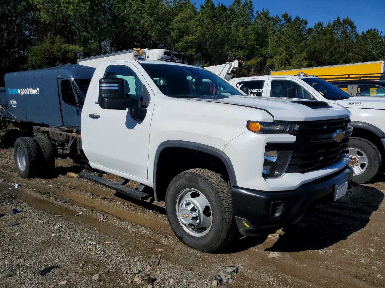 2024 Chevrolet Silverado C3500