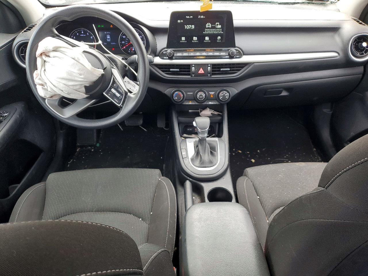 2021 KIA Forte fe