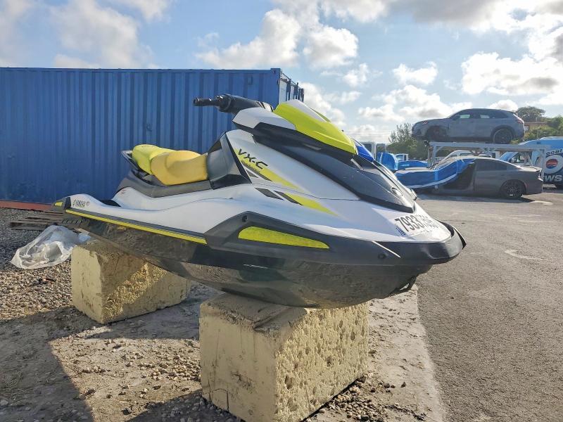 2022 YAM Jetski