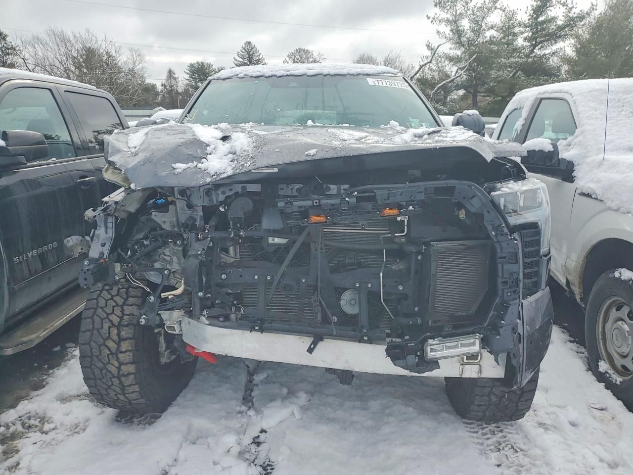 2024 Toyota Tundra Crewmax Limited