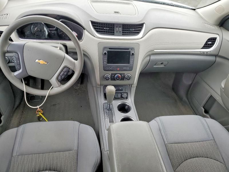 2017 Chevrolet Traverse ls