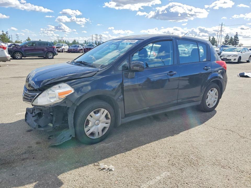 2012 Nissan Versa s