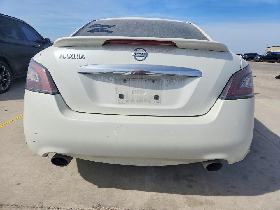 2014 Nissan Maxima
