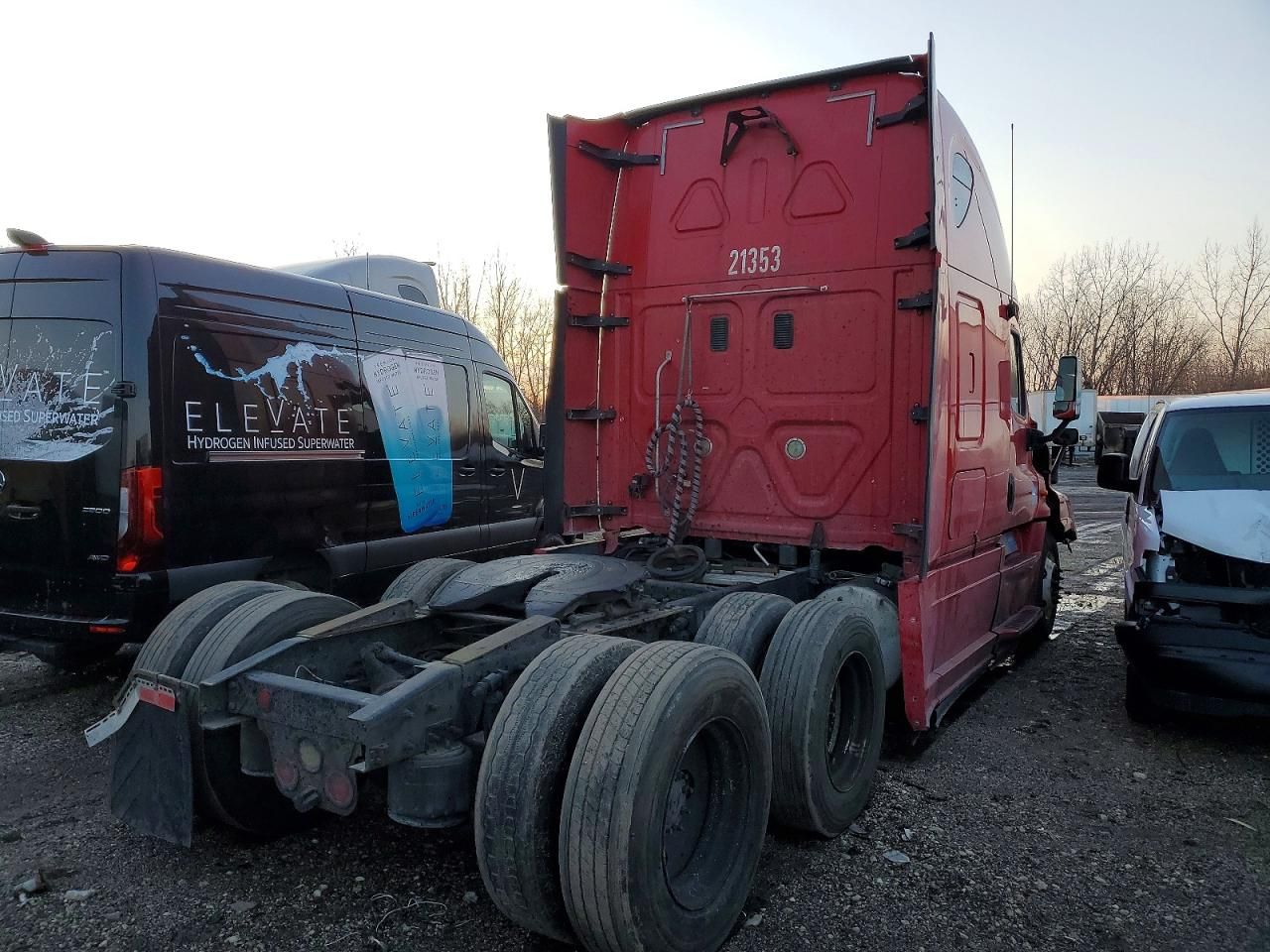2013 Freightliner Cascadia 125
