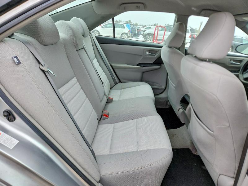 2017 Toyota Camry le