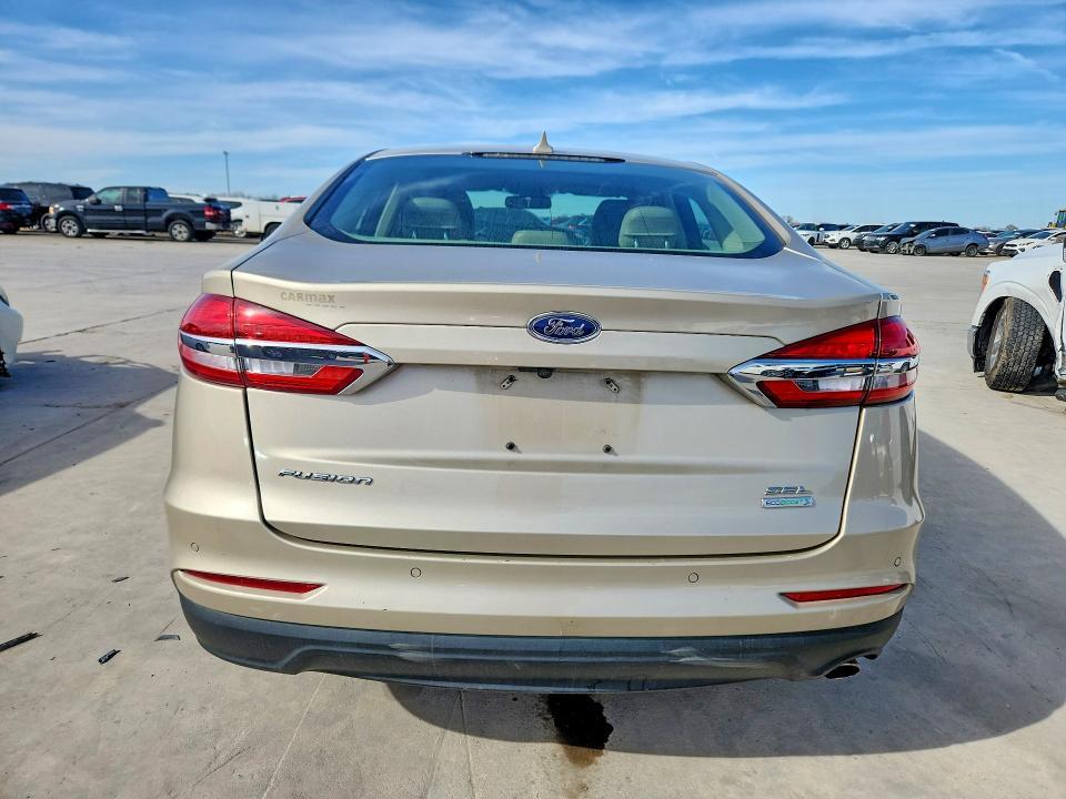 2019 Ford Fusion sel