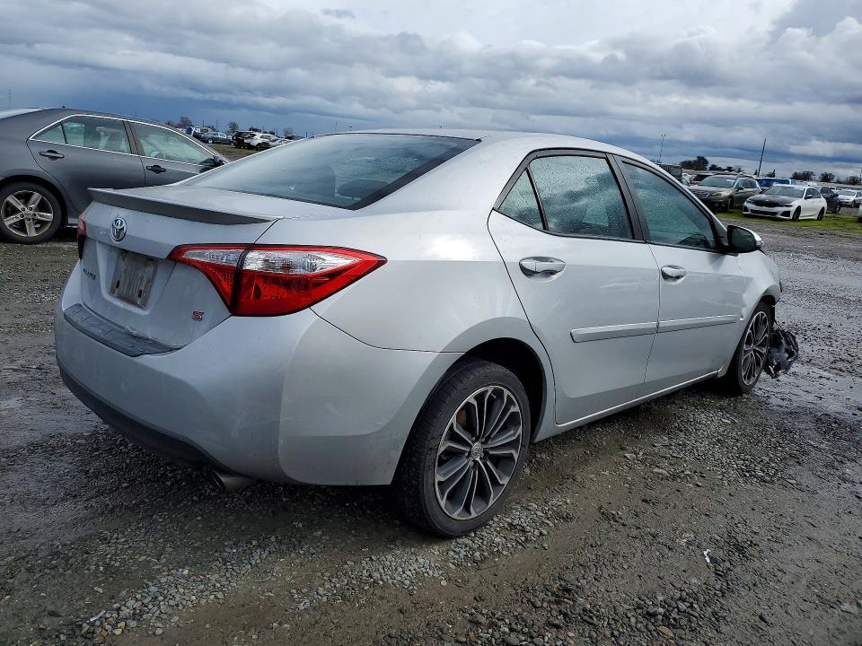 2015 Toyota Corolla s Plus