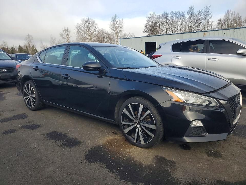 2020 Nissan Altima sr