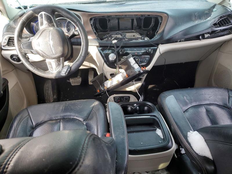 2019 Chrysler Pacifica Touring l