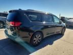 2019 Chrysler Pacifica Hybrid Limited