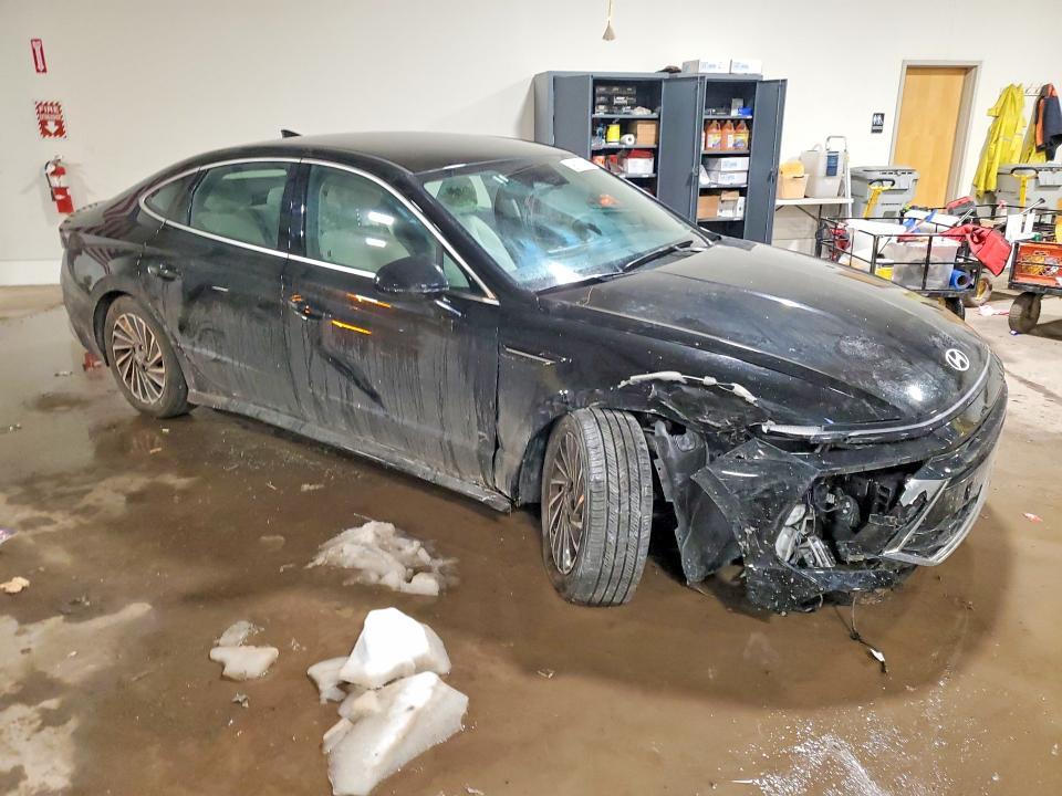 2025 Hyundai Sonata Hybrid