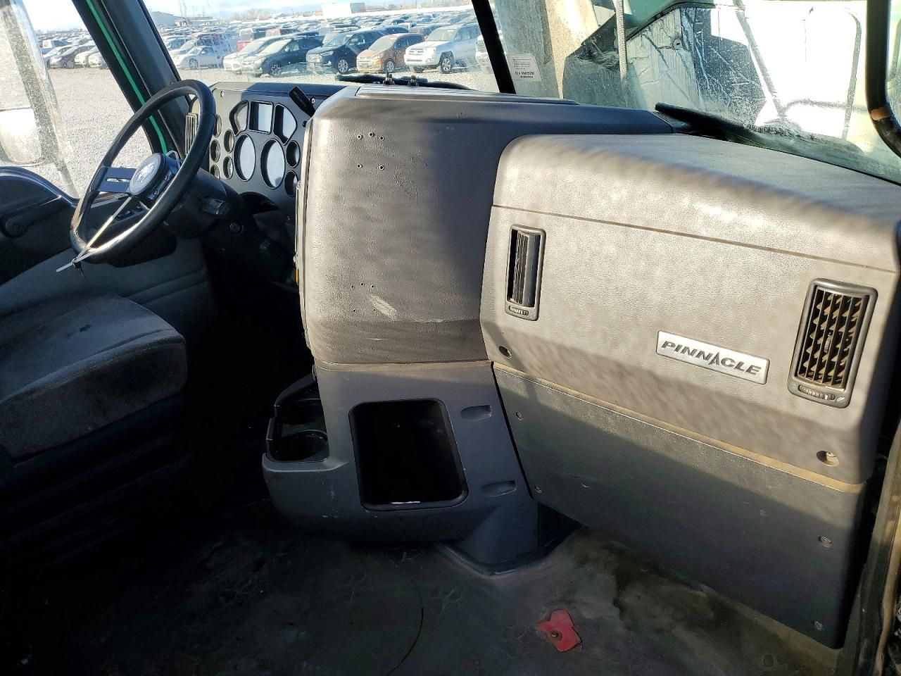 2018 Mack CXU612 Semi Truck