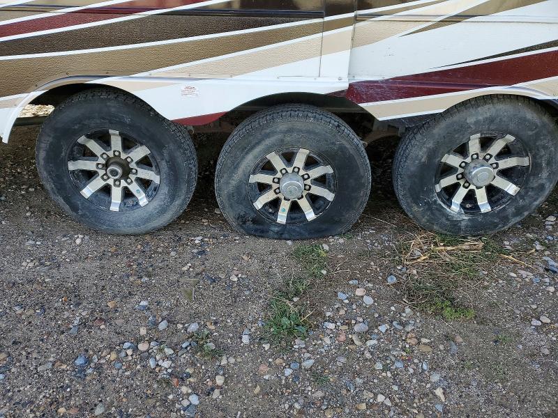 2012 Dutchmen Travel 2012 Dutchmen Voltage Camper
