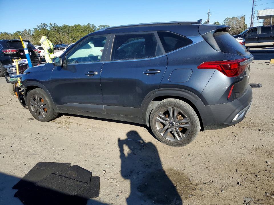 2021 KIA Seltos s