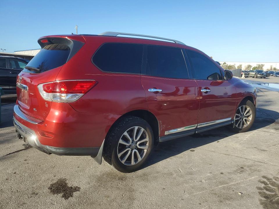 2015 Nissan Pathfinder s