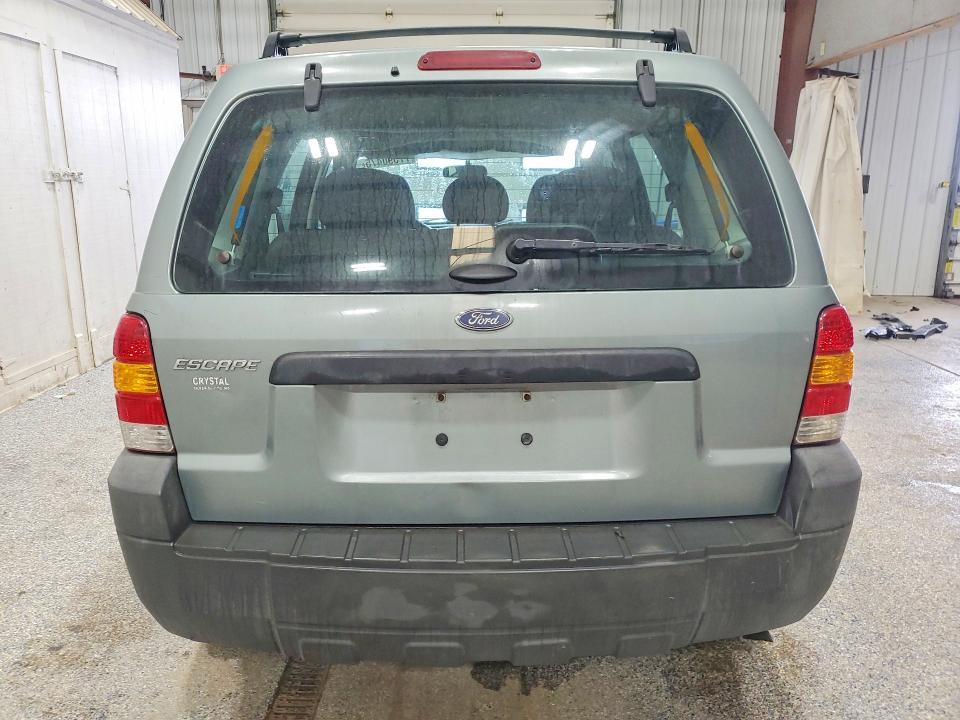 2005 Ford Escape xls