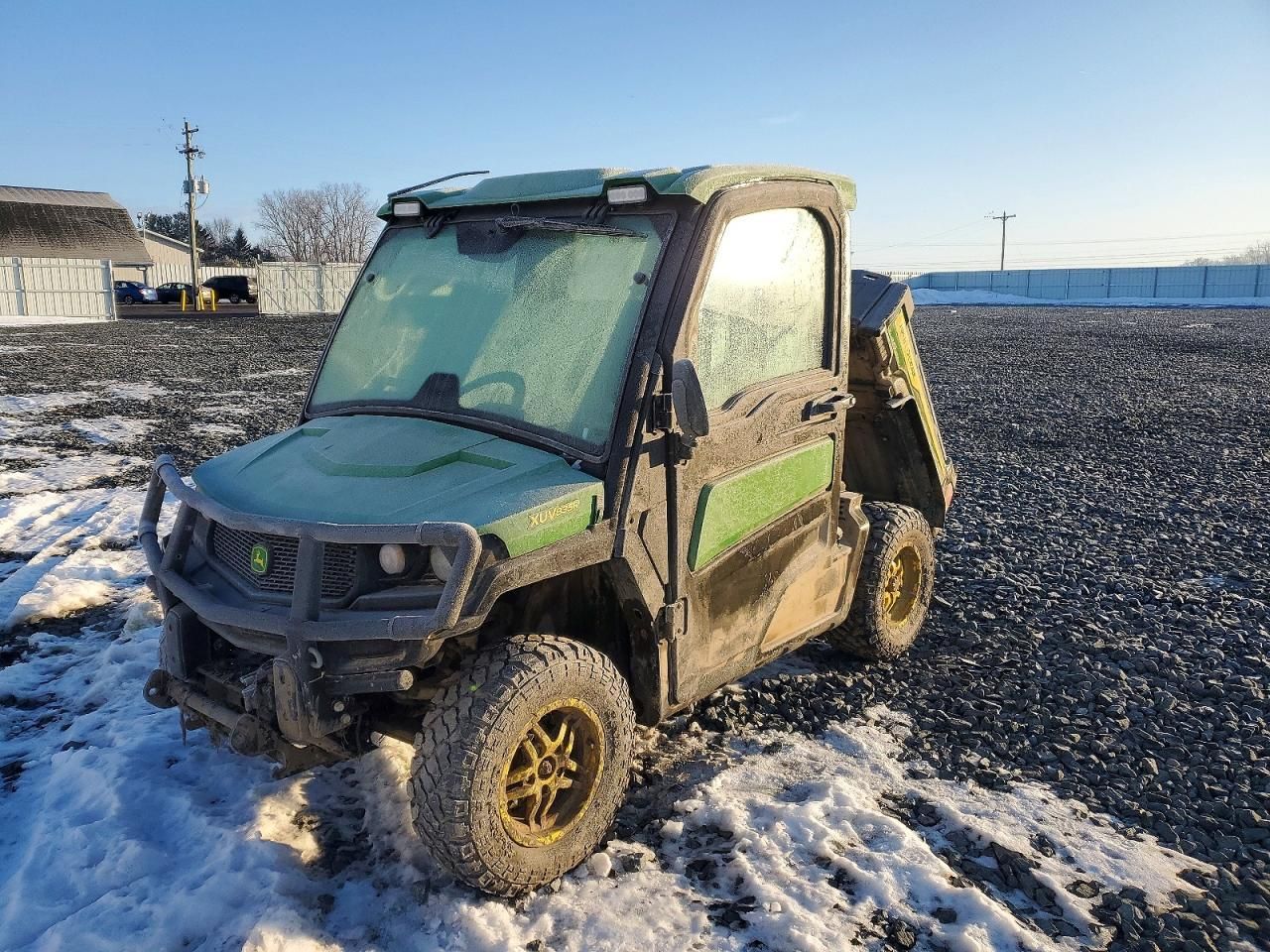 2024 John Deere XUV835R Utility Vehicle