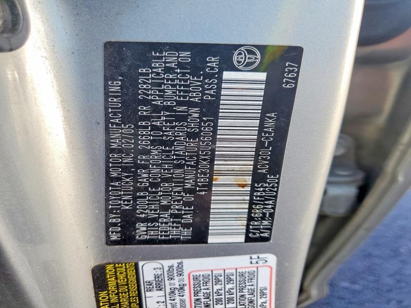 2005 Toyota Camry le