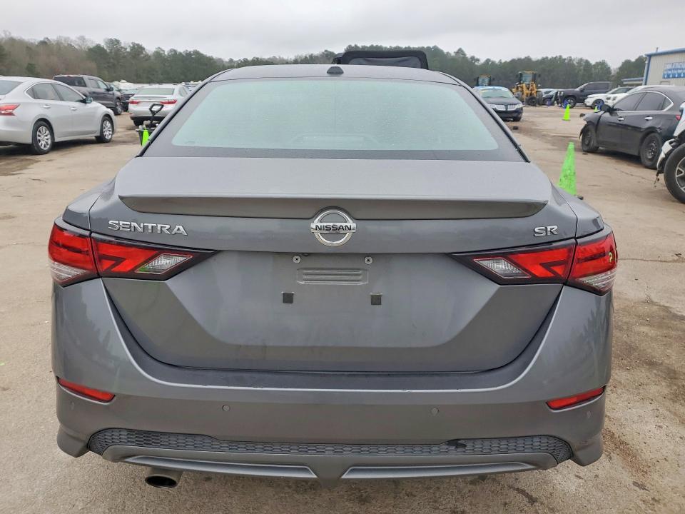 2020 Nissan Sentra sr