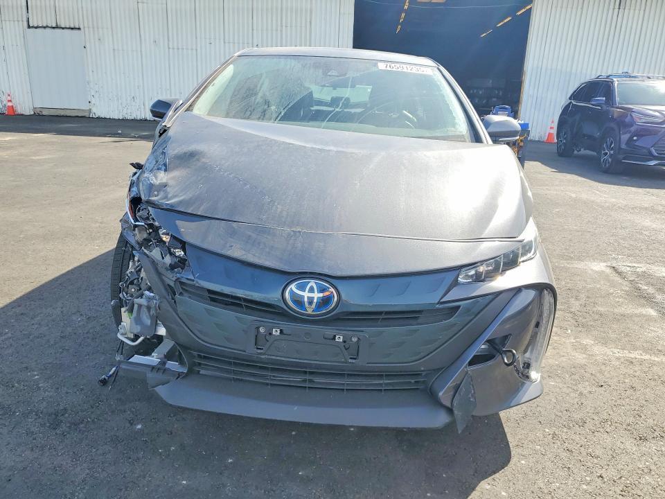 2022 Toyota Prius Prime le
