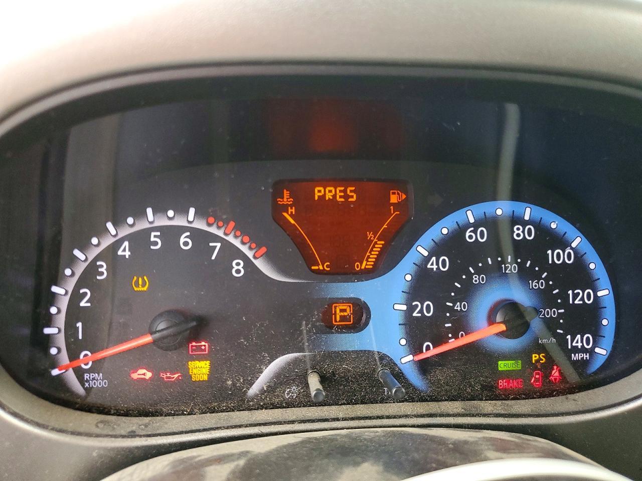 2013 Niss Cube s