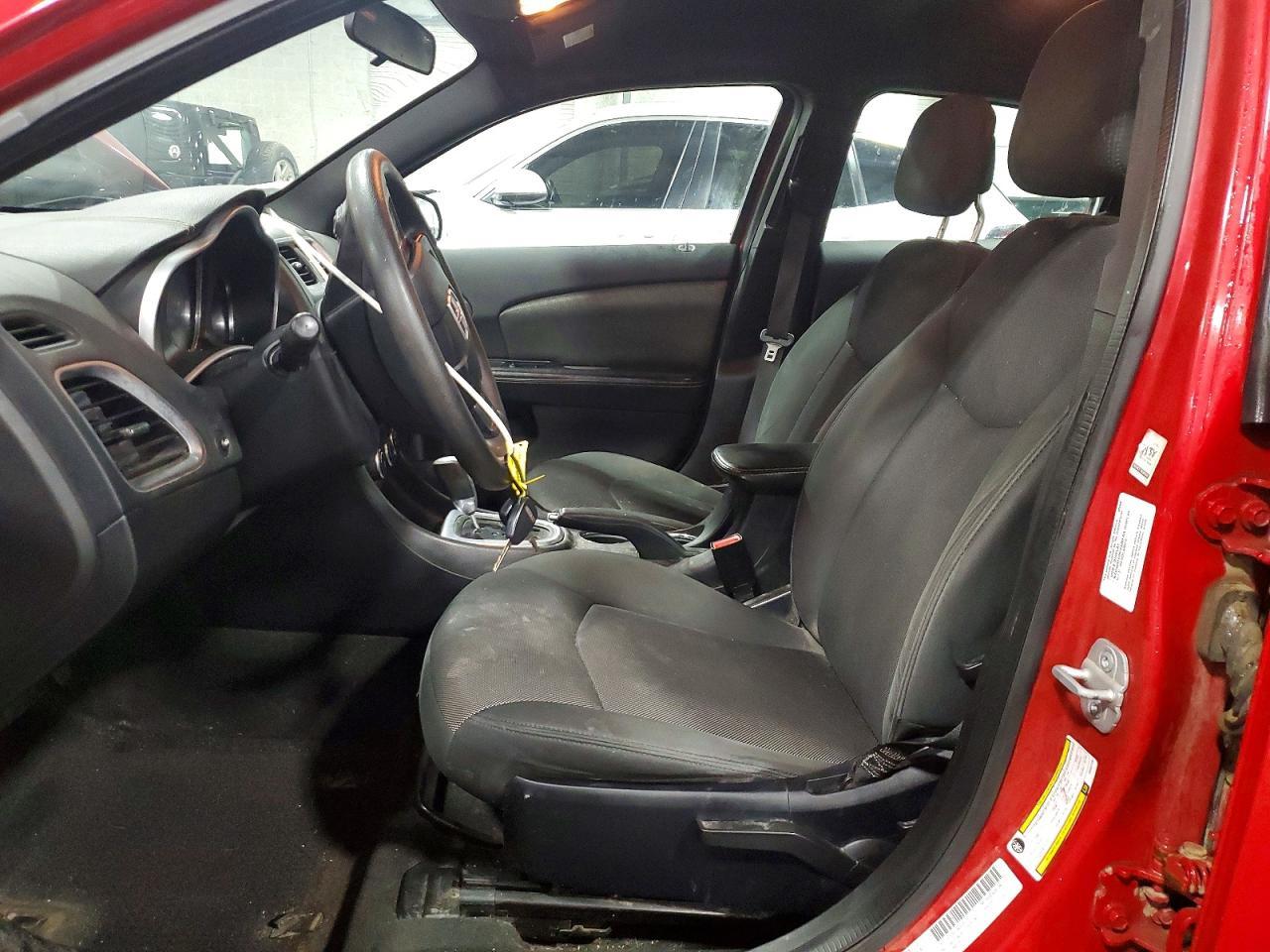 2013 Dodge Avenger se