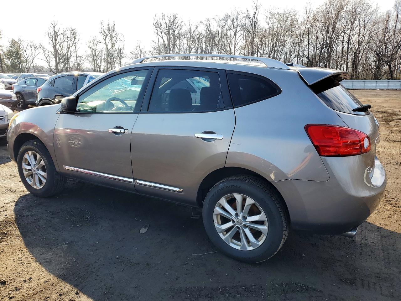 2013 Niss Rogue Sport s