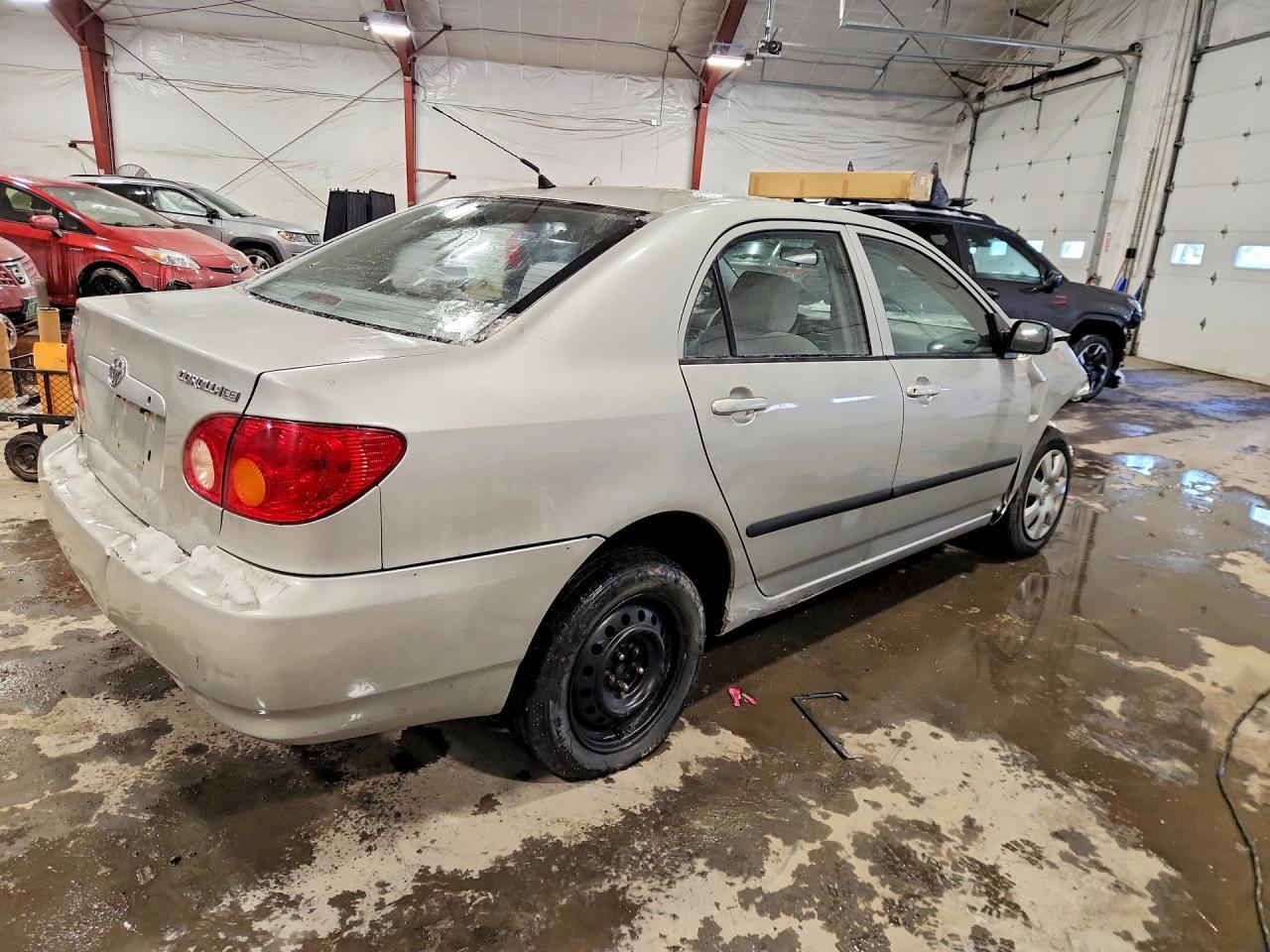 2004 Toyota Corolla ce