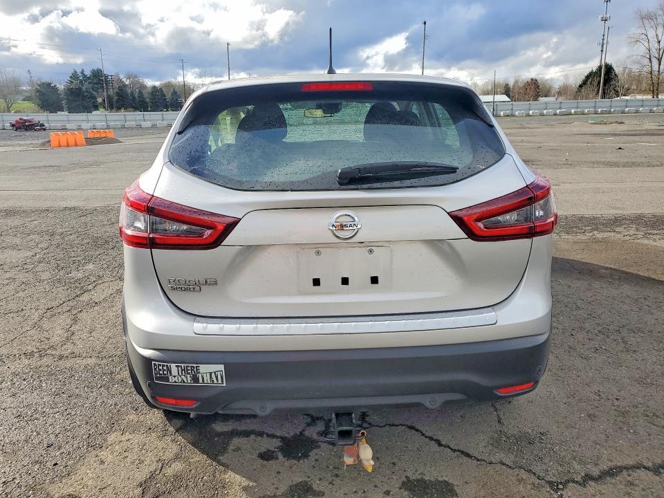 2020 Nissan Rogue Sport s