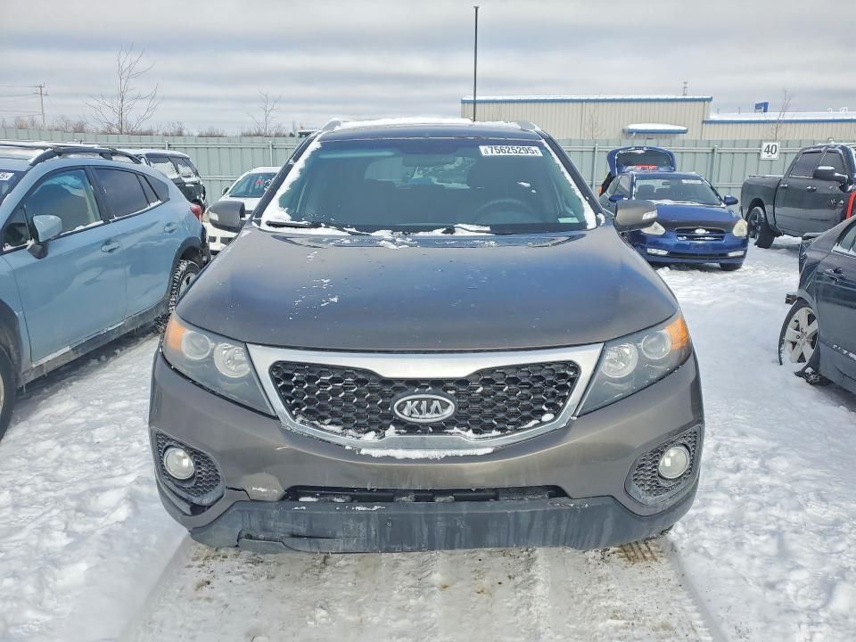 2013 KIA Sorento lx