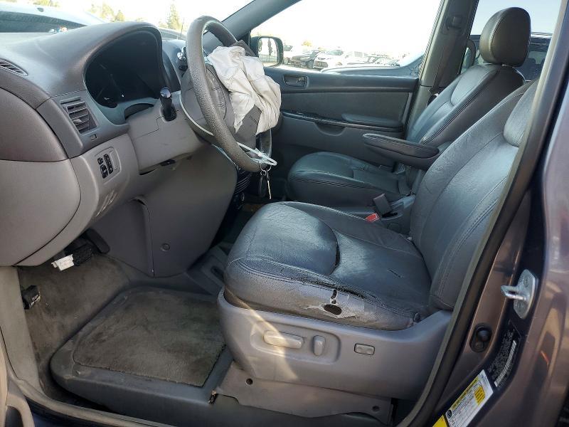 2006 Toyota Sienna ce