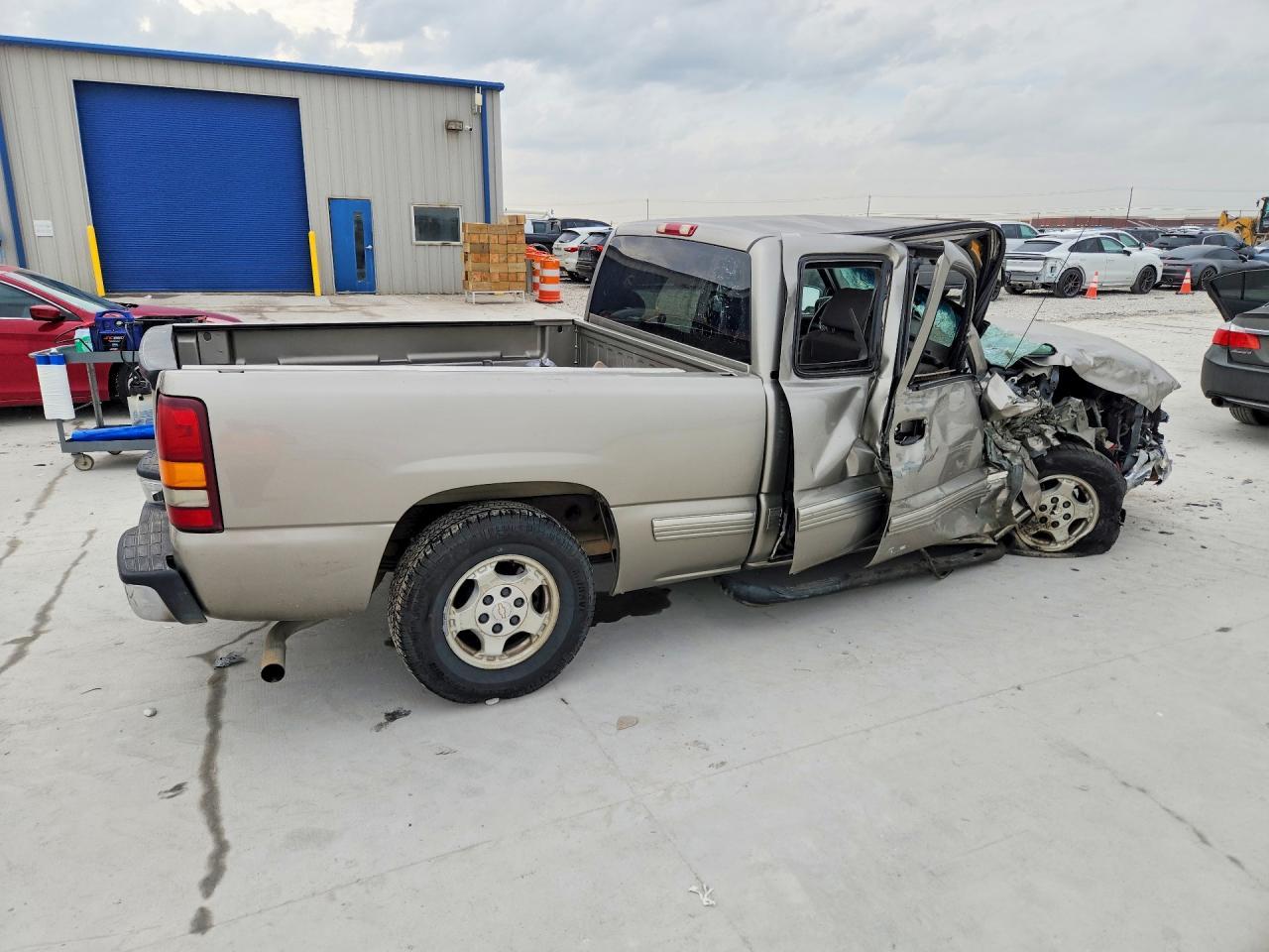 2002 Chevrolet Silverado C1500