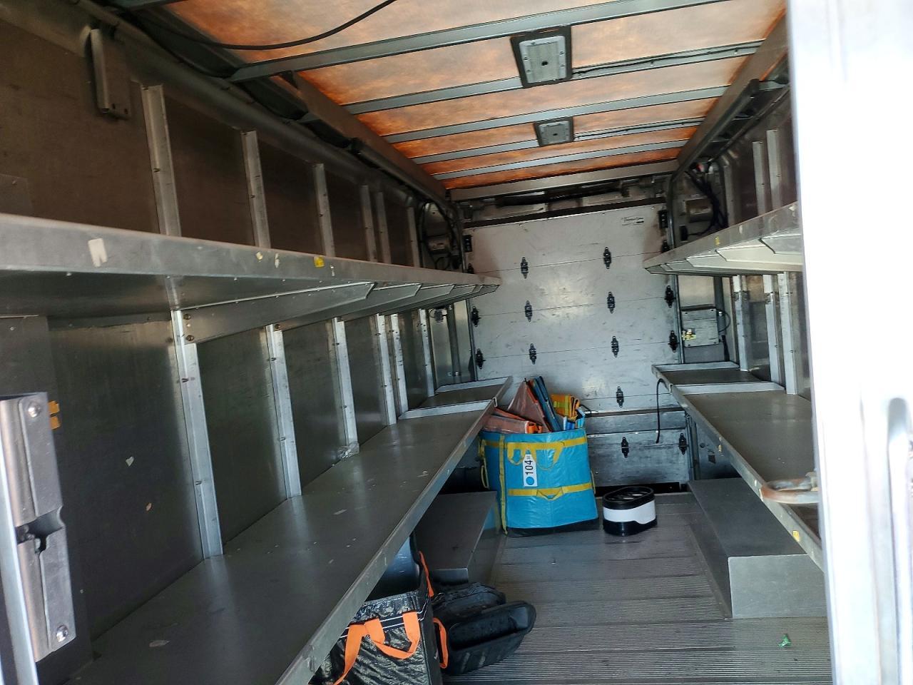 2020 Freigliner 2020 Freightliner MT 45G Delivery Van