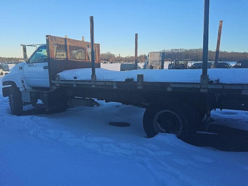1999 Chevrolet C7500 Flatbed Truck