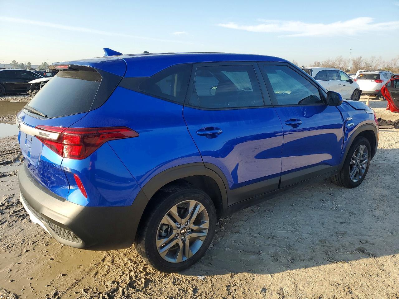 2021 KIA Seltos lx