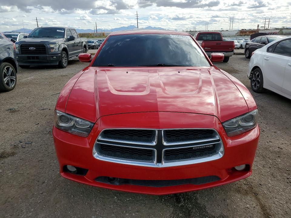 2011 Dodge Charger r